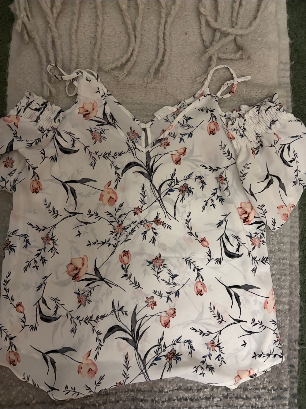 Sienna Sky White Floral Cold-Shoulder Camisole with Peach Blooms